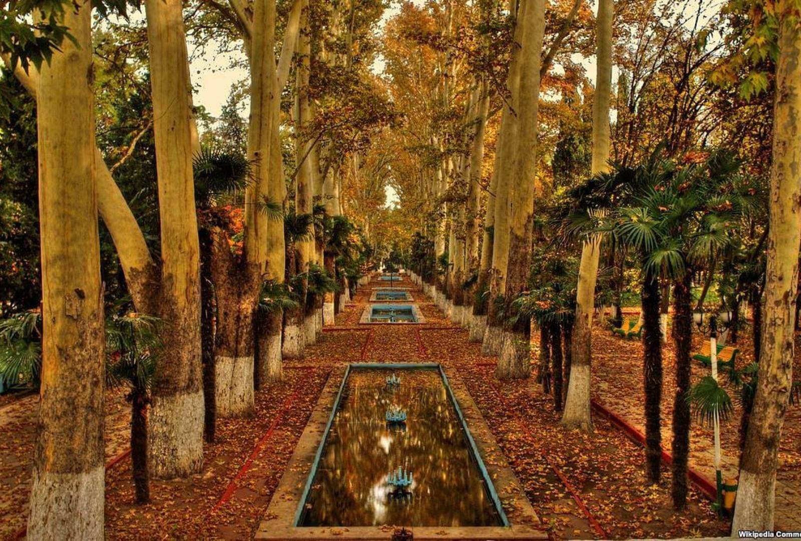 Discover the Historic Khan Bagi in Ganja: A Majestic Landmark