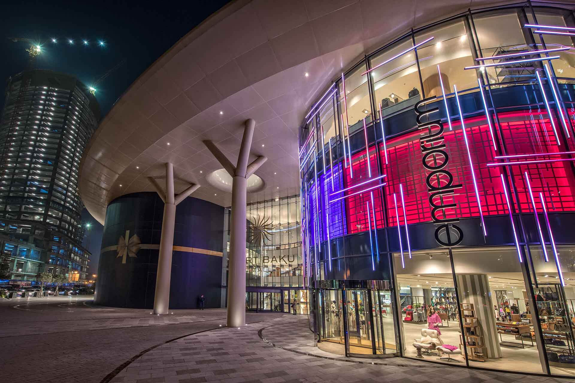 Baku's Shopping Centers